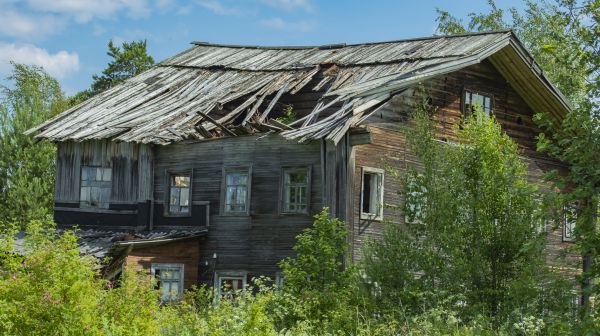 Cottage Demolition in Fairhope